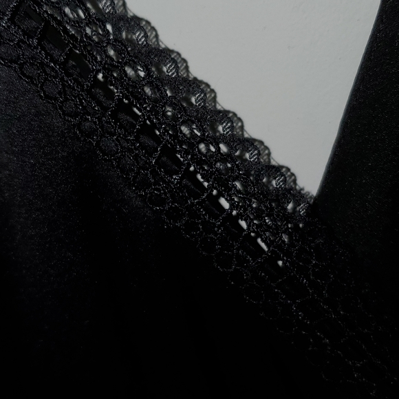 Cami NYC lace tank Sz M - Picture 3 of 6